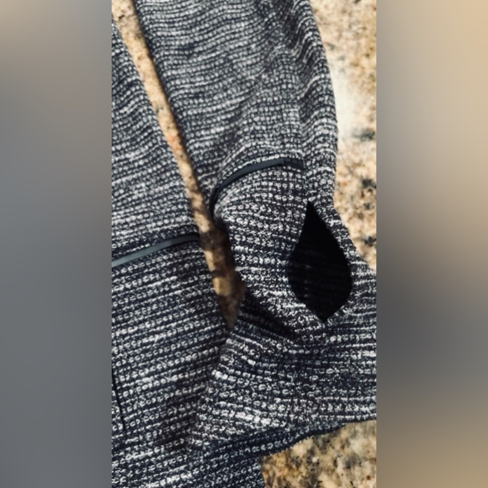 Lululemon Like New Women’s Kano Catch Me Long Sleeve Shirt - Picture 16 of 16